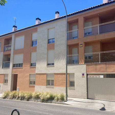 Moderno Apartamento Inteligente Madrid Kültér fotó