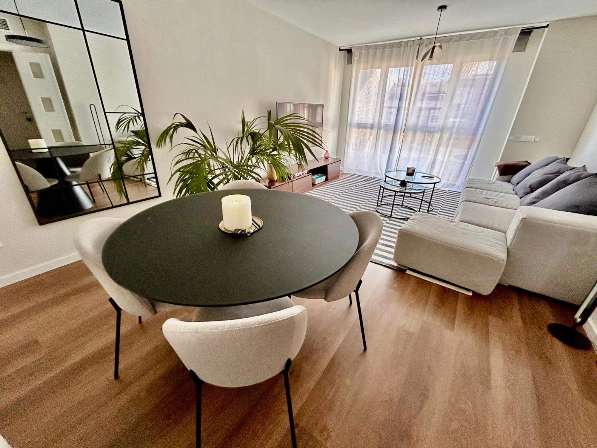 Moderno Apartamento Inteligente Madrid Kültér fotó